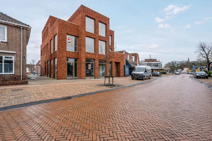 Heerestraat 21 A in Roden
