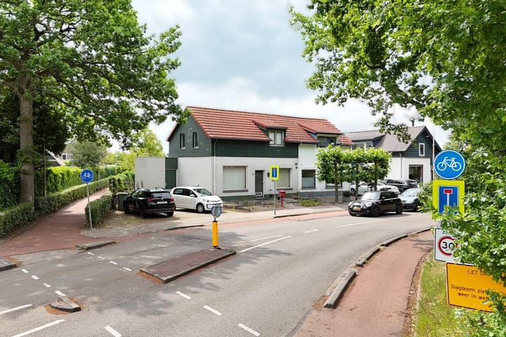 Heerma van Vossstraat 16 in Roosendaal Foto