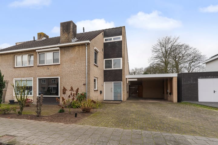 Photo of property Heesakkerstraat 49, Sint-Michielsgestel