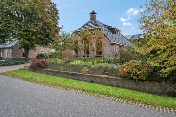 Heetveld 53 in Sint Jansklooster photo