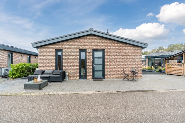 Heezerenbosch 6R-35 in Heeze Foto