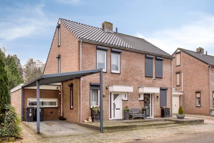 Heidebaan 36 in Roermond