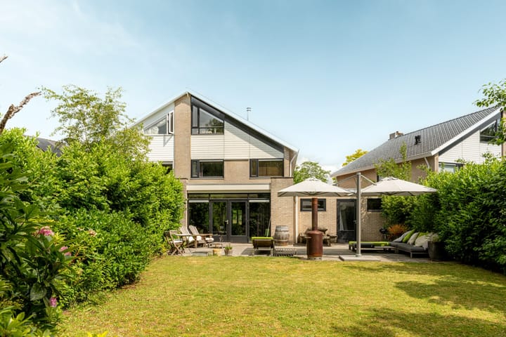 Heidemeer 23 in Heerenveen Foto