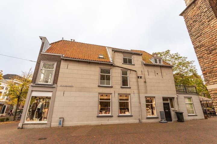 Heilige Geestkerkhof 21 in Delft foto