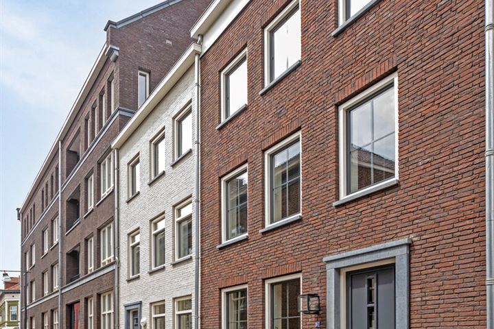 Heilige Geeststraat 31 en Roermond foto