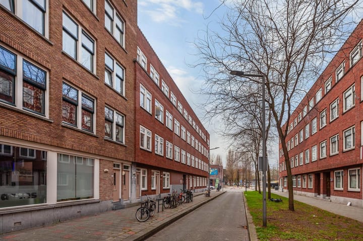 Heinenoordstraat 4A in Rotterdam foto