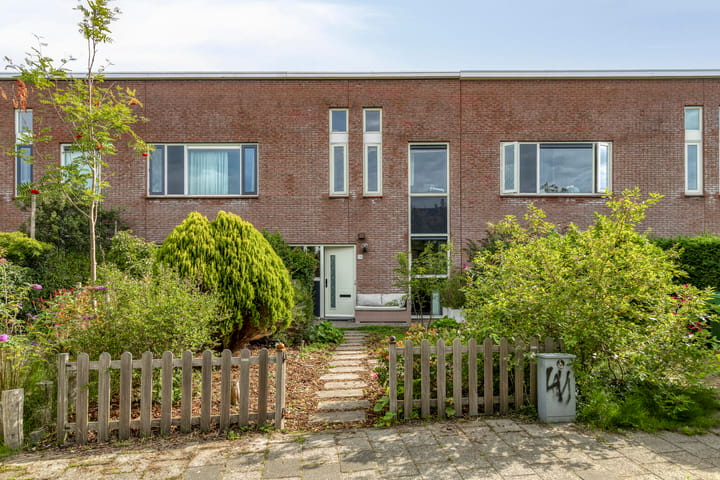 Heintje Davidstuin 14 in Heerhugowaard Foto