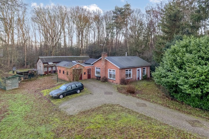 Heistraat 19 in Ossendrecht foto