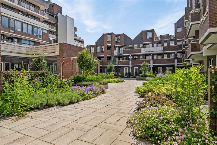 Helfrichstraat 1G in Apeldoorn Foto