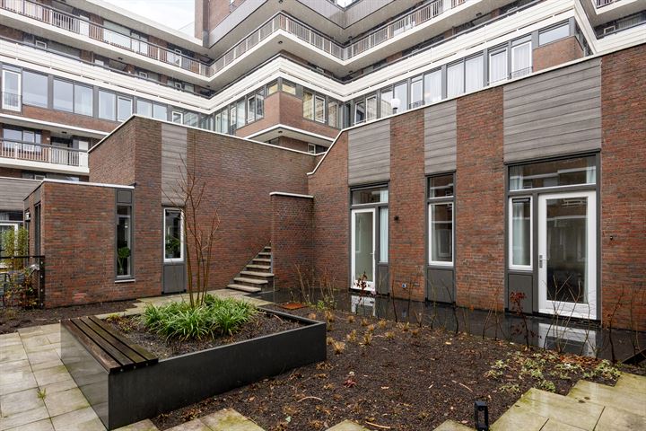 Helfrichstraat 1K en Apeldoorn foto