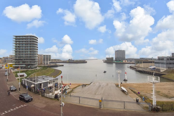 Hellingweg 50C in 's-Gravenhage foto