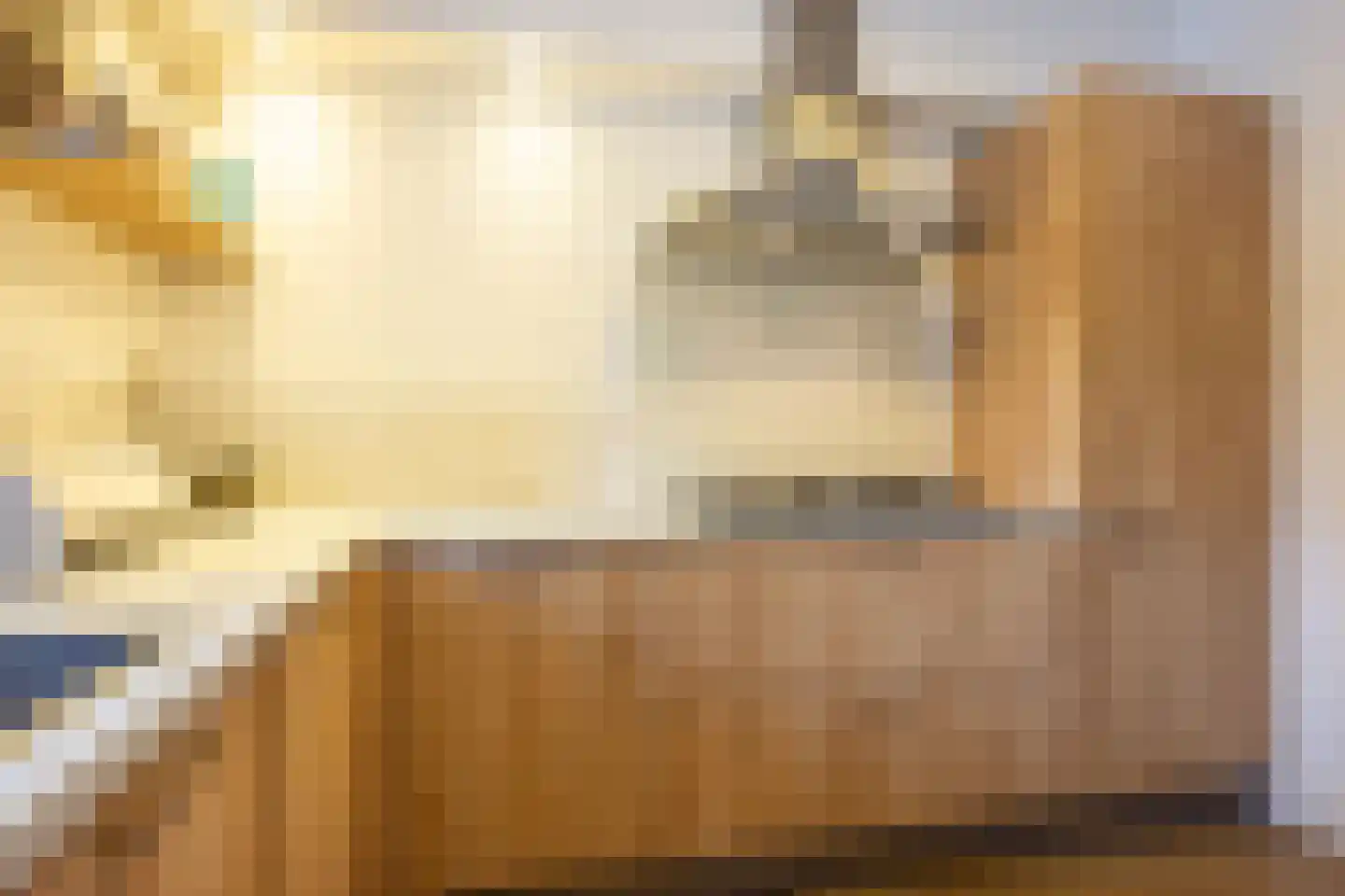 Helmbloem 7 Elsloo thumbnail 10