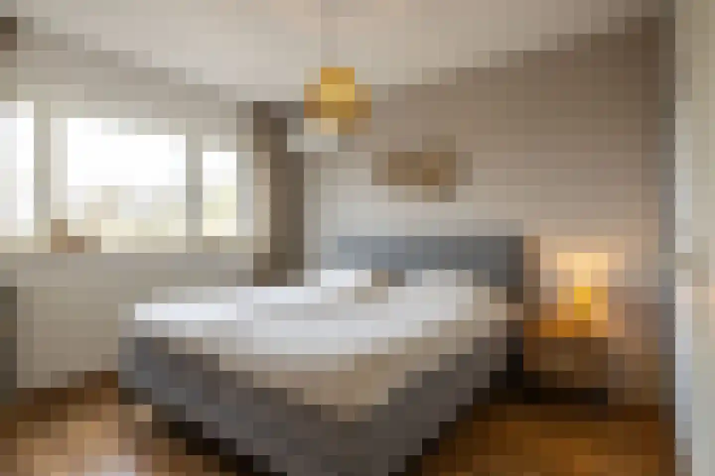 Helmbloem 7 Elsloo thumbnail 30