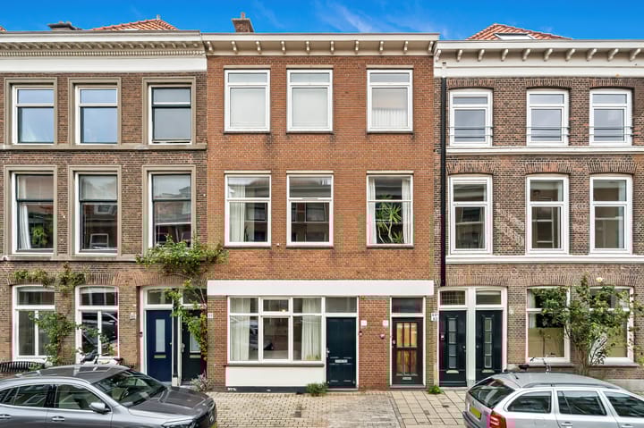 Helmersstraat 87 in 's-Gravenhage Foto