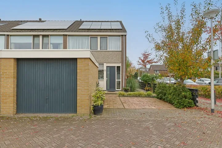Helmhof 2 Alphen aan den Rijn thumbnail 5