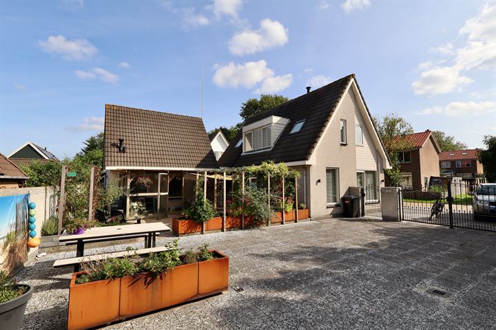 Helmweg 6 in Vlieland foto