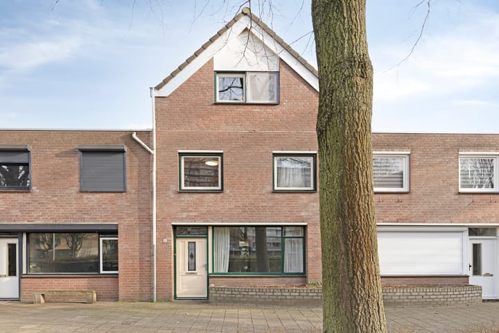 Hemelrijksestraat 87 in Helmond photo