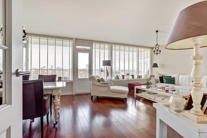 Hemingwayplaats 160 en Rotterdam foto