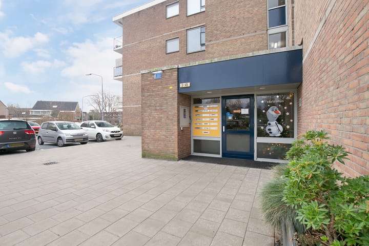 Henegouwen 35 en Zwijndrecht foto