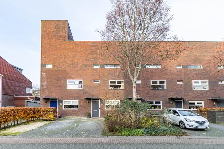 Henk Plenterlaan 52 in Groningen