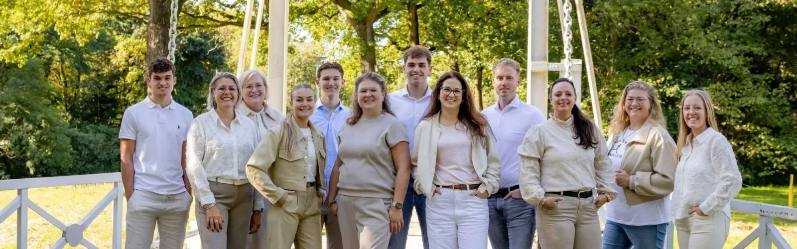 Team foto van Hentenaar Makelaardij