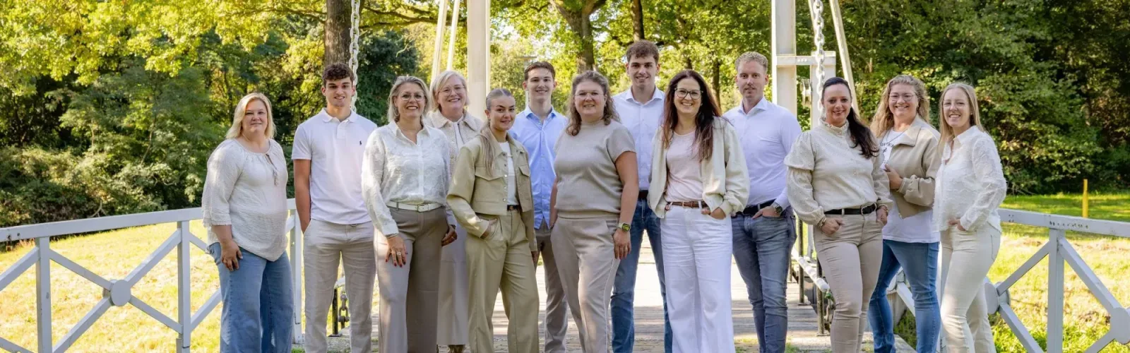 Team foto van Hentenaar Makelaardij