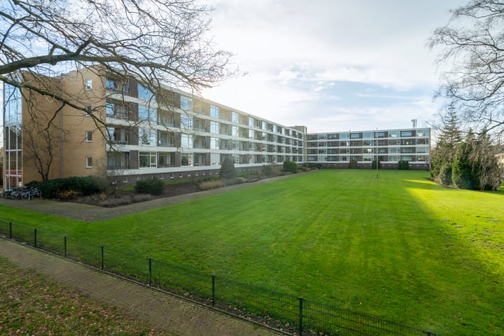 Photo of property Herculesstraat 42, Enschede