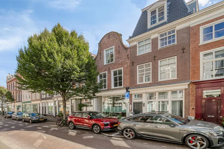 Herderinnestraat 14 A in Den Haag