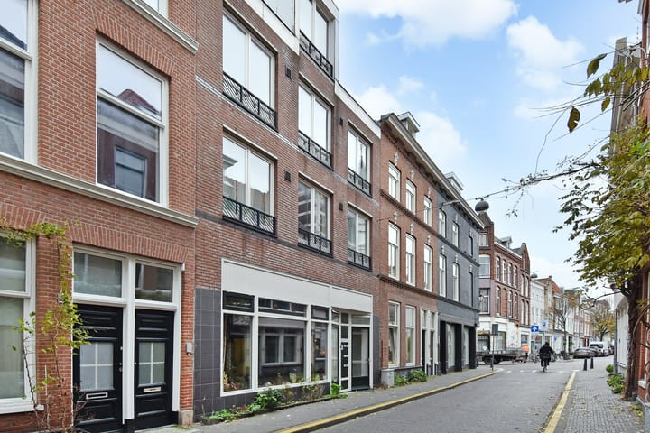Herderstraat 26A en 's-Gravenhage foto