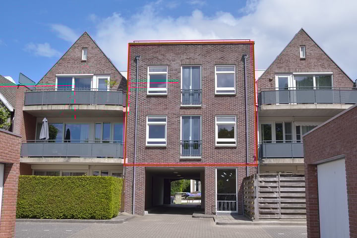 Herenwal 85A en Heerenveen foto