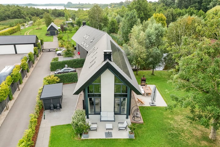 Herenweg 20b in Breukeleveen Foto