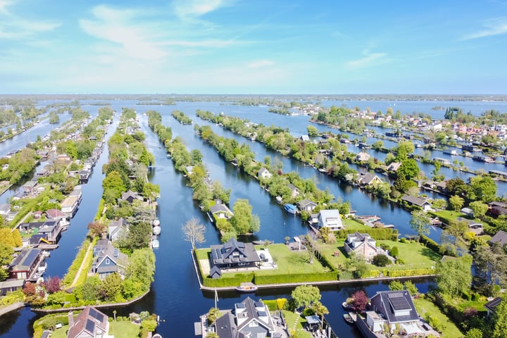 Herenweg 242R-1 in Vinkeveen Foto