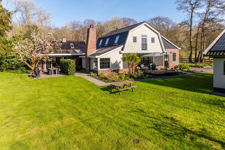 Herenweg 43 in Bergen (NH) Foto