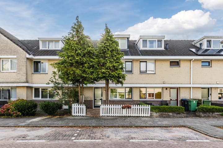 Herman de Manlaan 23 in Amstelveen Foto