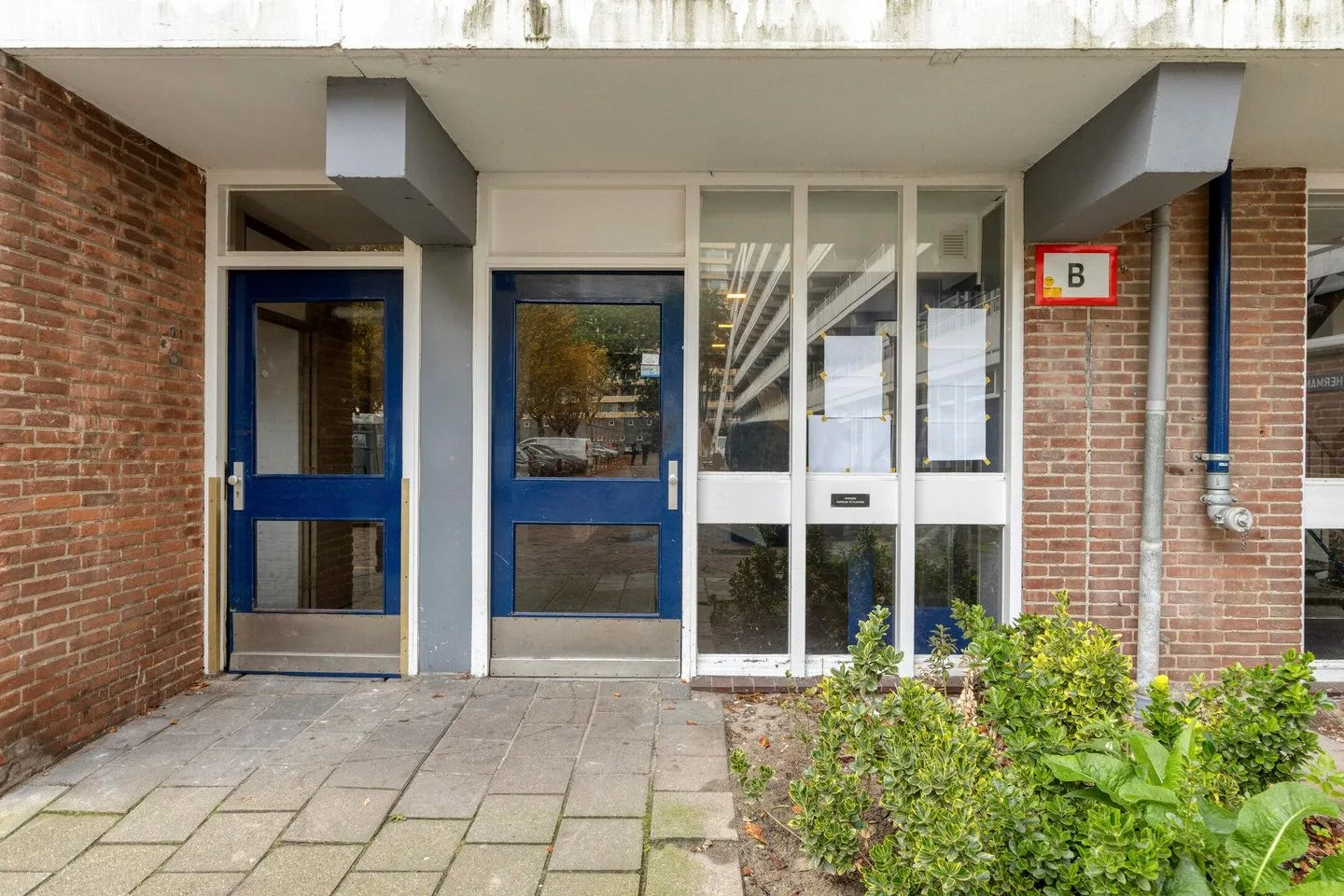 Herman Gorterhof 90 Delft thumbnail 6