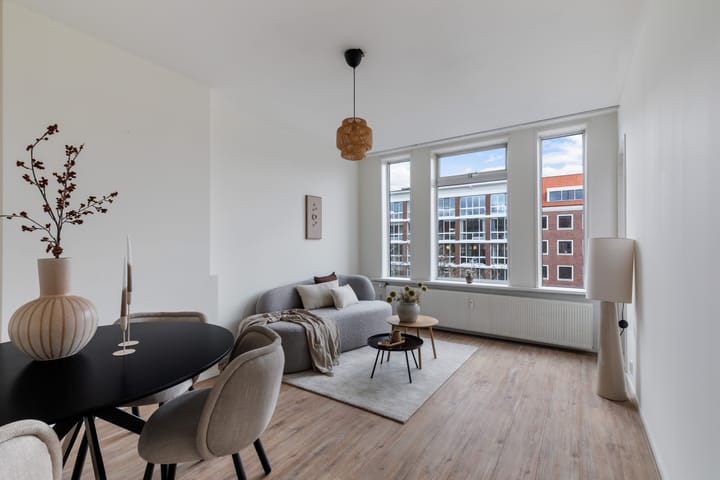 Herman Robbersstraat 72E in Rotterdam photo