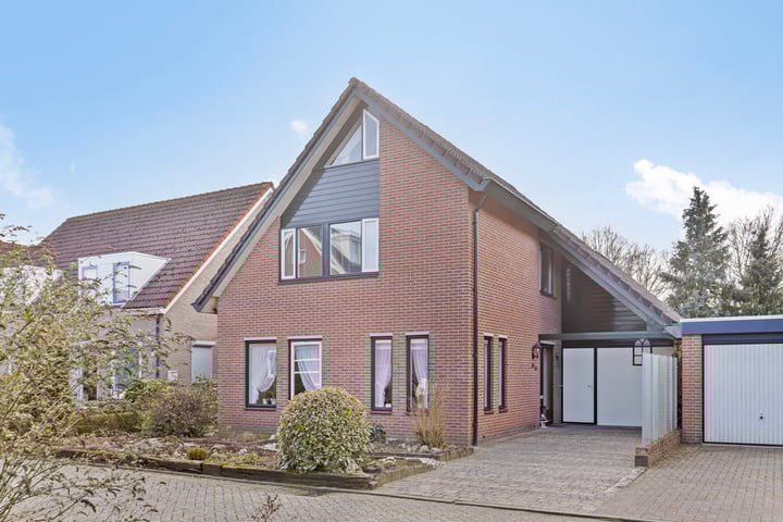 Herman van Velzenstraat 10 in Silvolde foto