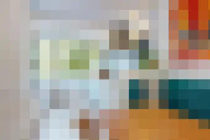 Hermelijnvlinder 62 Leiden thumbnail 5