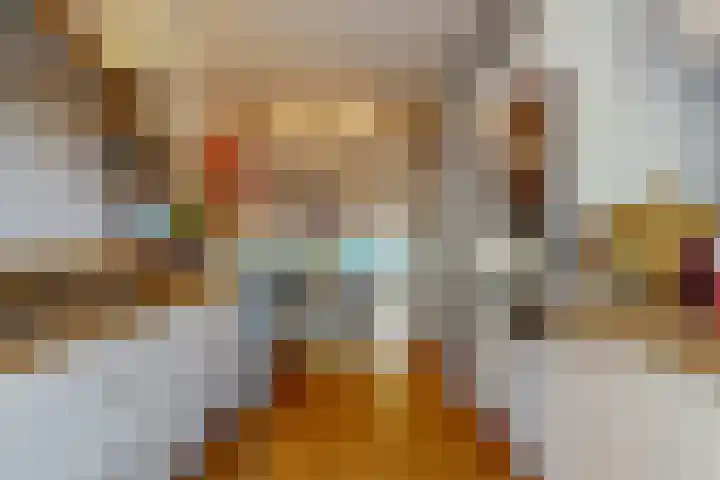 Hermelijnvlinder 62 Leiden thumbnail 8