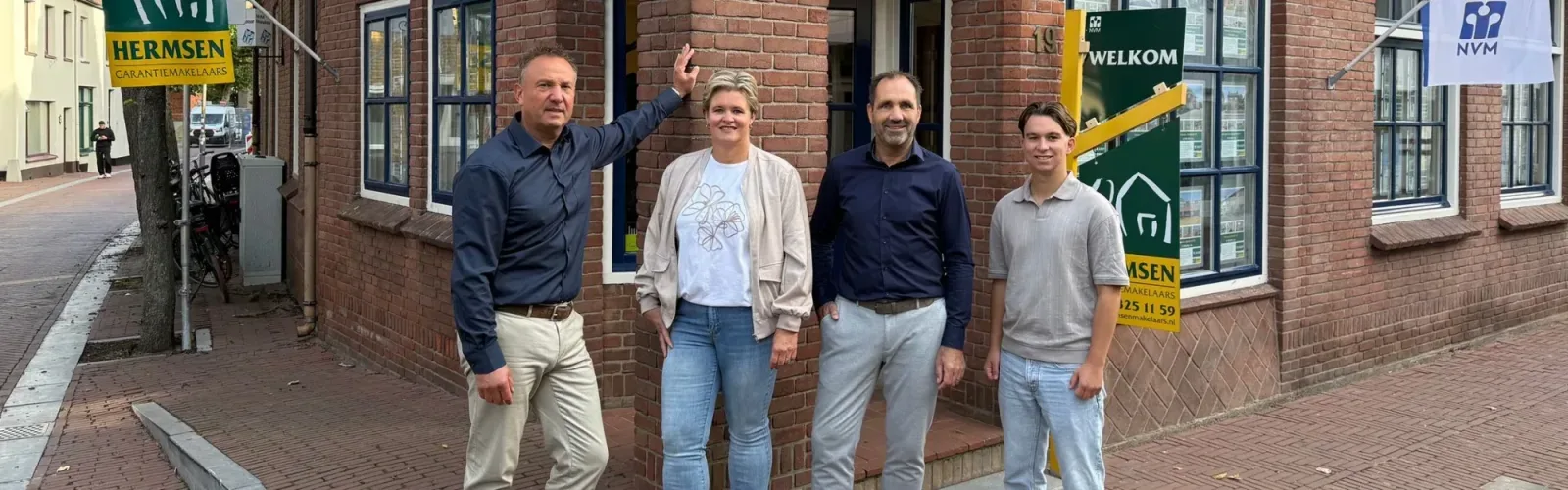 Team foto van Hermsen Garantiemakelaars Huissen
