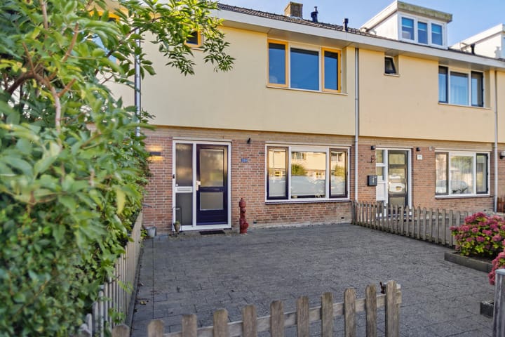 Hertog Albrechtstraat 289 in Bovenkarspel Foto