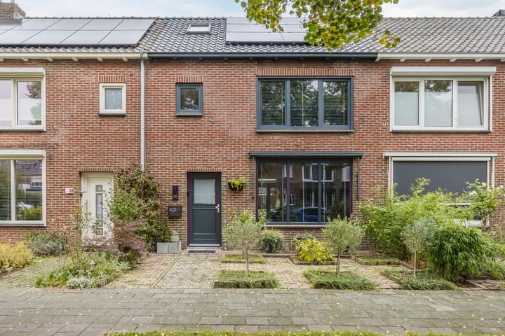 Hertog Eduardstraat 21 in Venlo Foto