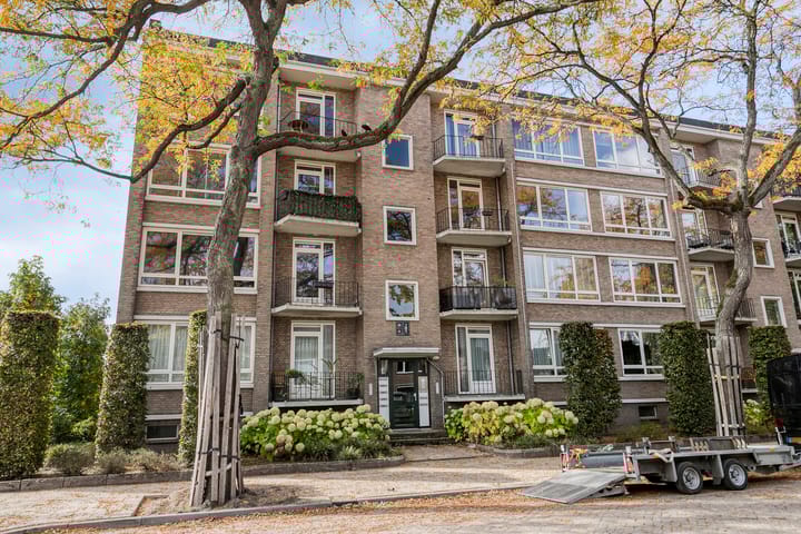 Hertog Jan I Laan 58 en Eindhoven foto