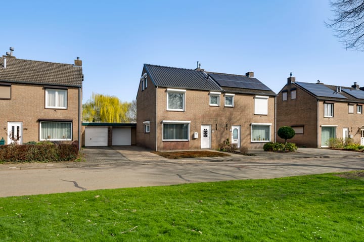 Hertog van Brabantlaan 75 en Maastricht foto