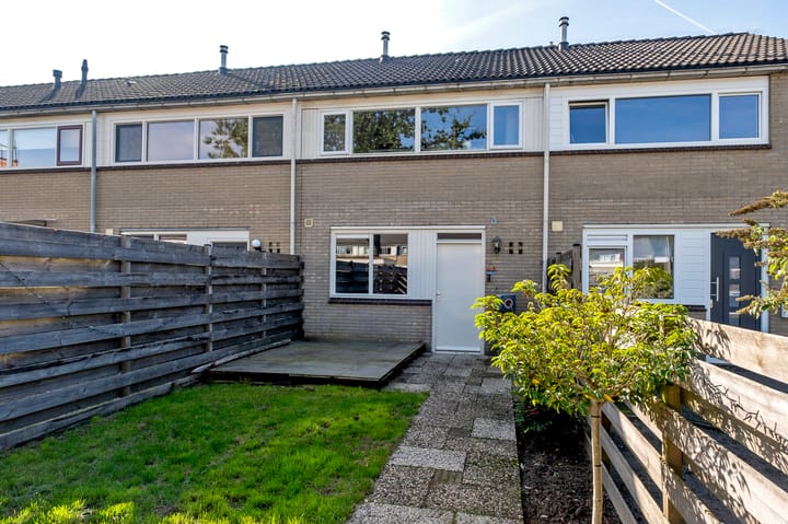 Photo of property Hesselterbrink 77, Emmen