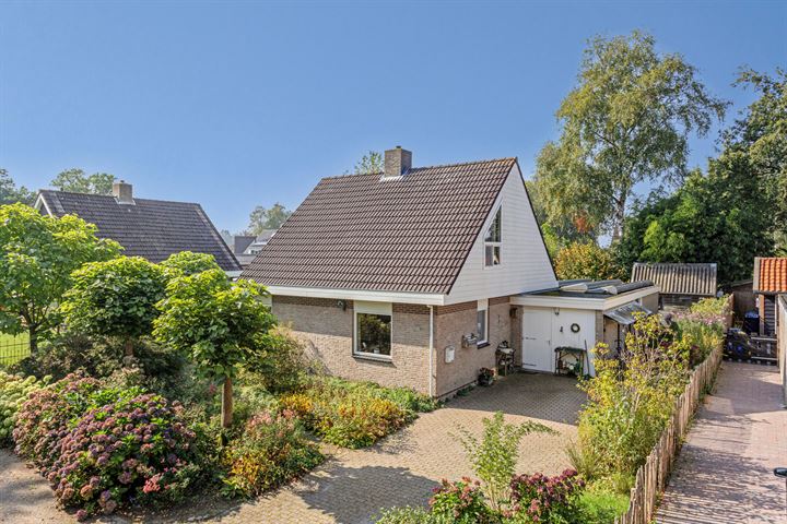 Het Dagwerk 6 in Haulerwijk Foto