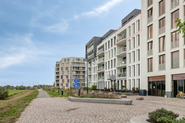 Het Glacis 93 in Zutphen Foto