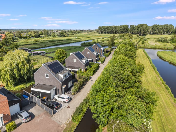 Het Kalverpad 11 in Oostzaan foto