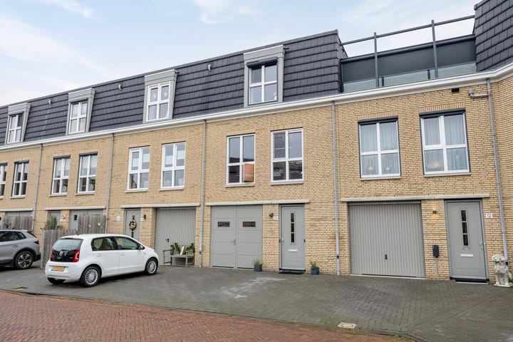 Photo of property Het Kanon 13, Bunschoten-Spakenburg