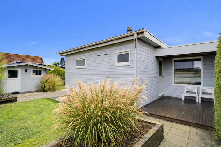 Photo of property Het Oude Nieuwland 12, Ouddorp